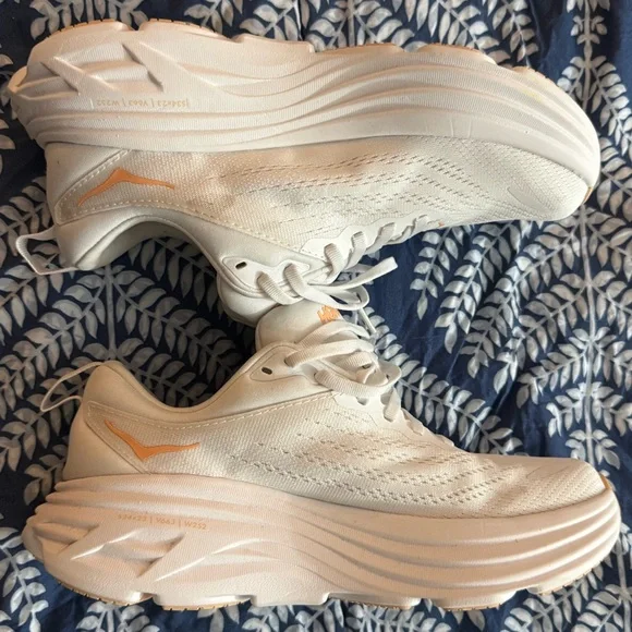 Hoka Bondi 8 White/Cantalope Running Shoes size 7.5b - Picture 6 of 10